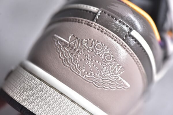 Air Jordan AJ1 Low Customized brown color scheme    DQ8421-001 - Image 8