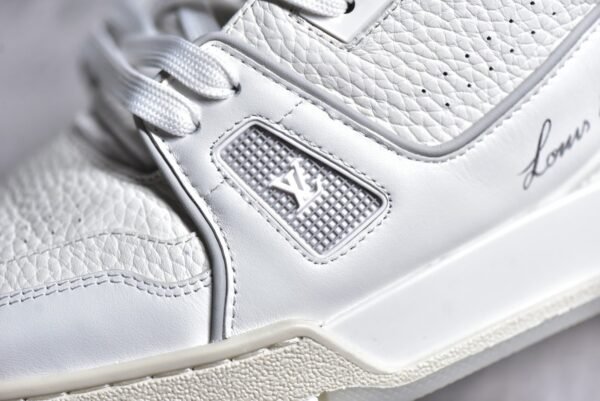 Louis Vuitton LV Trainer White Grey Signature  1A8WAV - Image 15