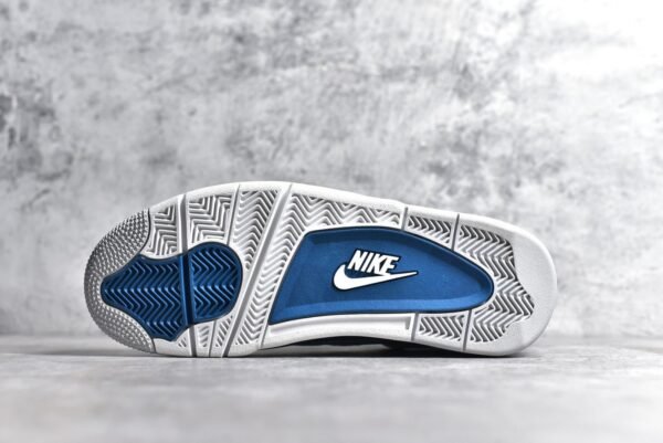 Discover the Air Jordan AJ4 Retro “Military Blue” (2024)    FV5029-141 - Image 13