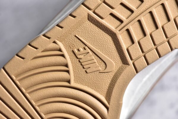 Nike Dunk Low x Supreme Customized color scheme in white and yellow    RM2308-236 - Image 7