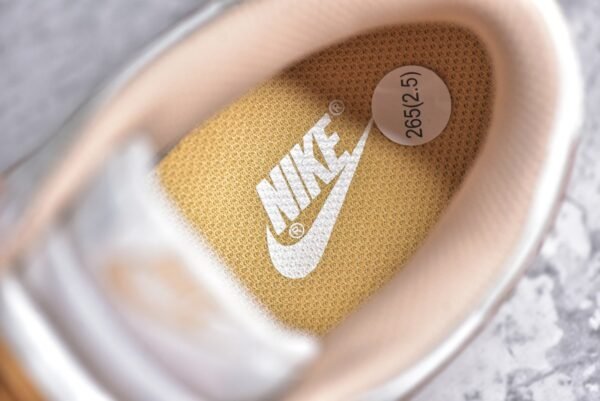 Nike Dunk Low x Supreme Customized color scheme in white and yellow    RM2308-236 - Image 16